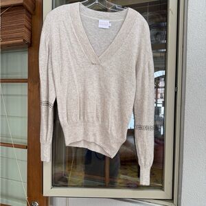 Brodie Cashmere Cream V-Neck Sweater